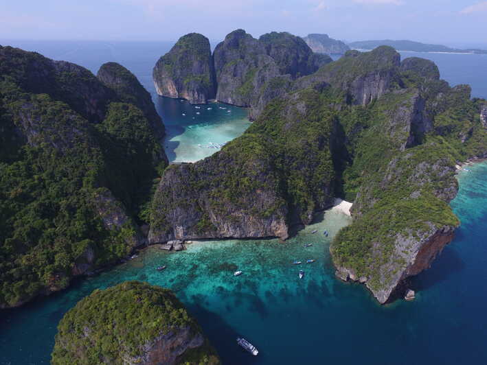 Krabi'den: Sürat Teknesiyle Phi Phi Adaları Gezisi 4,4 / 5  815 Yorum